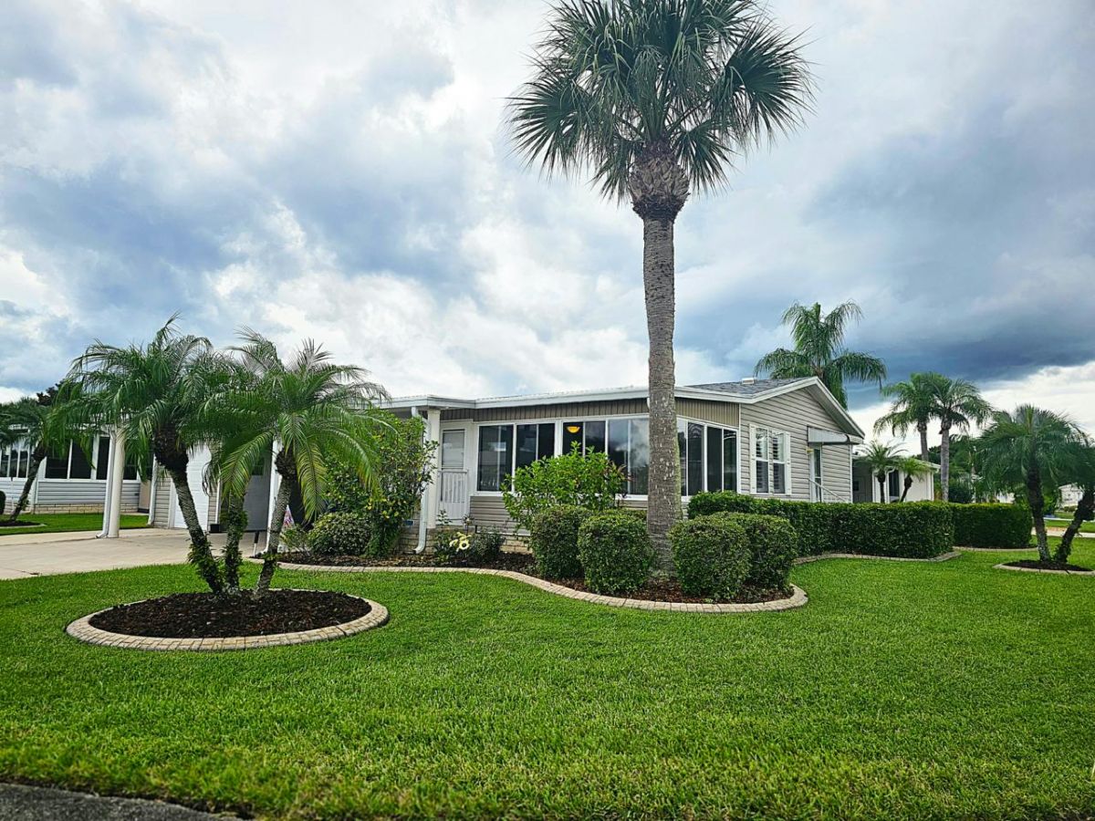 3561 Indian Summer Trail