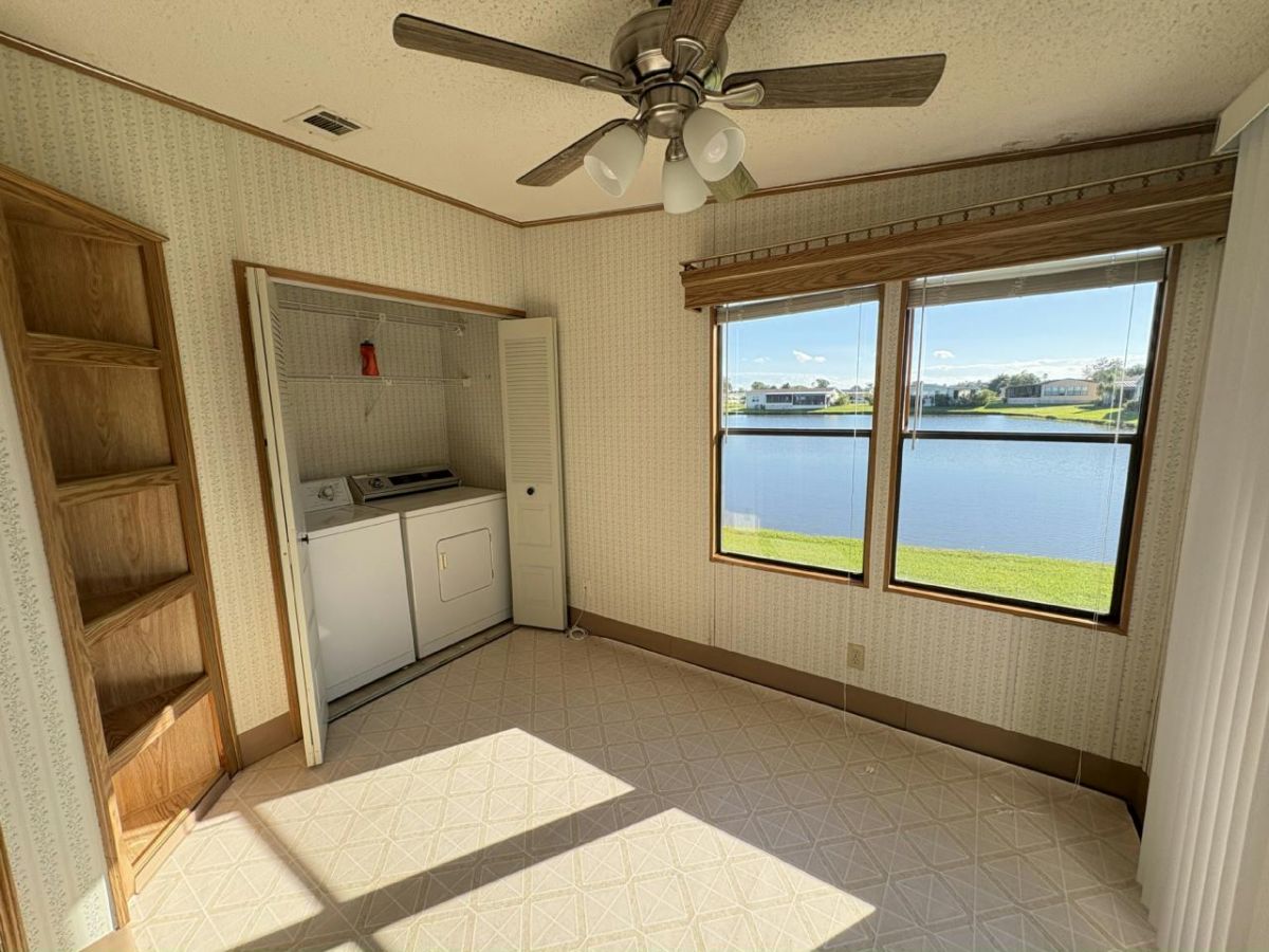 2334 Lakes of Melbourne Drive