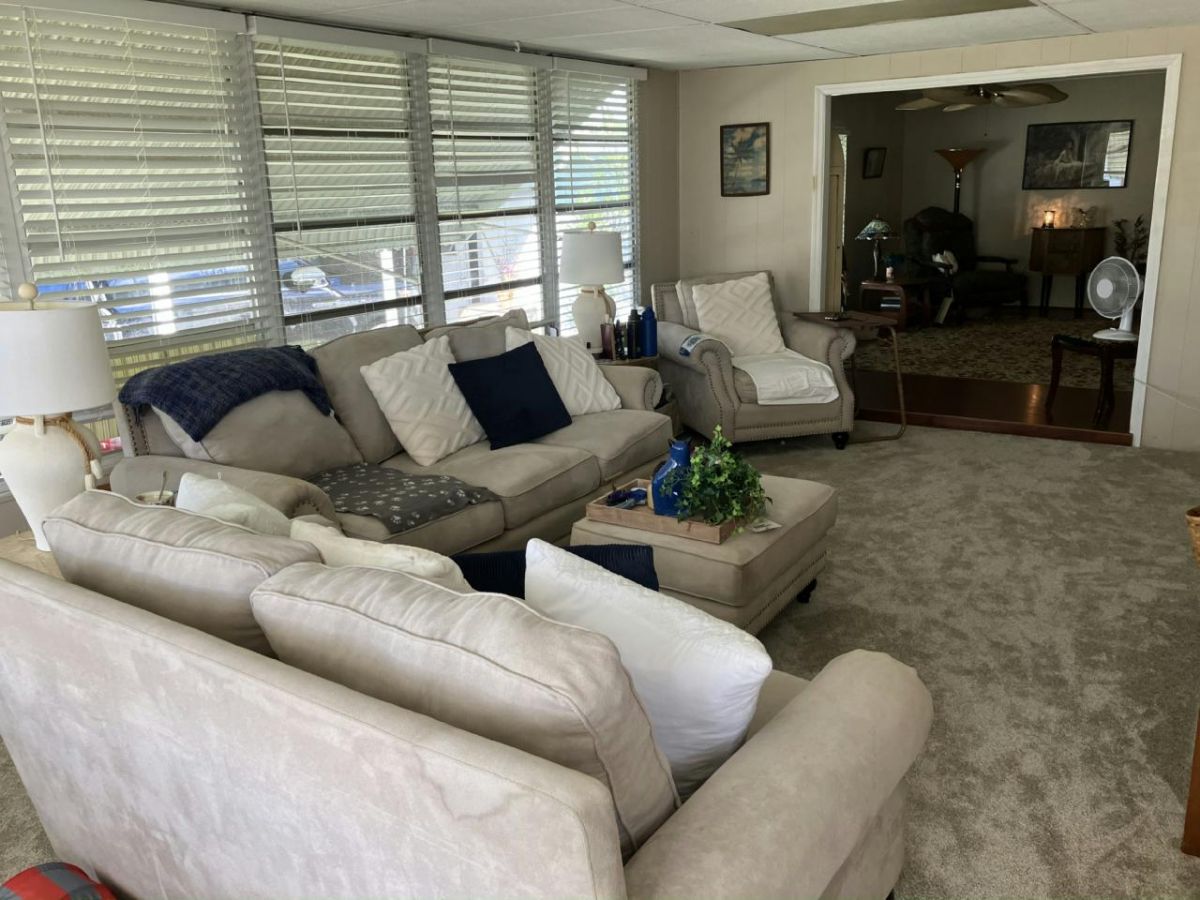 929 BUNKER HILL DR, #7