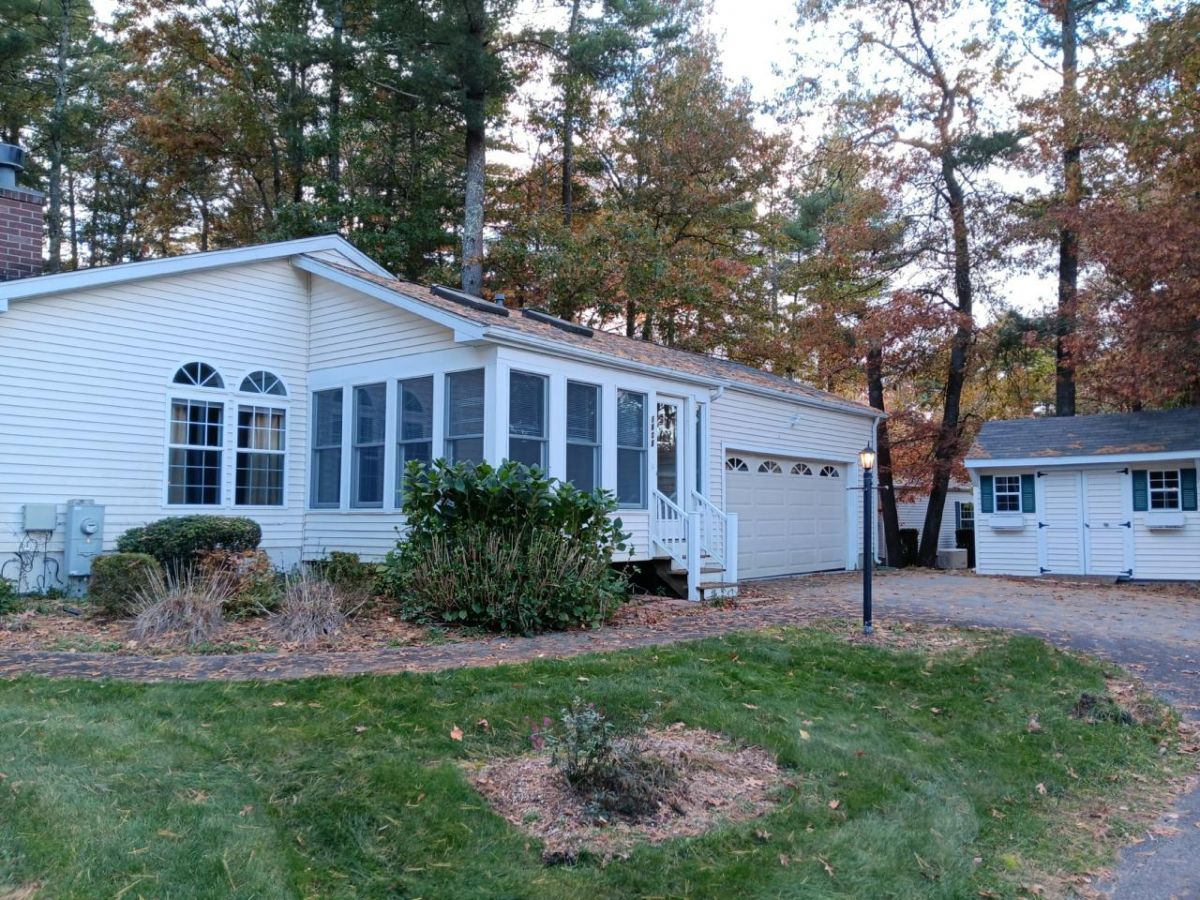 1808 Oak Point Drive