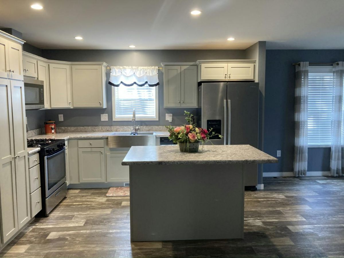 118 SHENANDOAH DRIVE