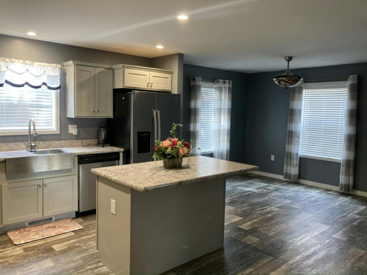 118 SHENANDOAH DRIVE