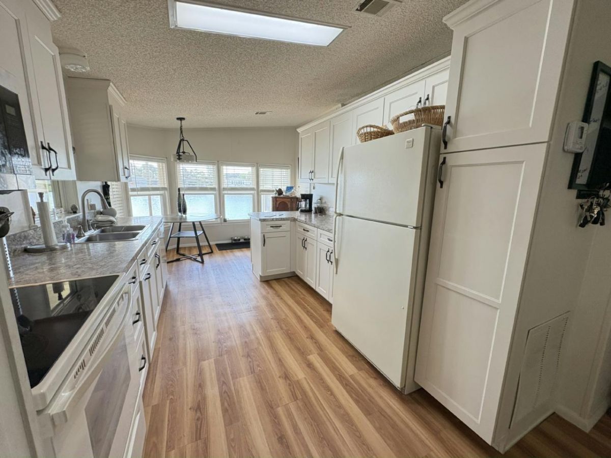 2398 Lakes of Melbourne Drive