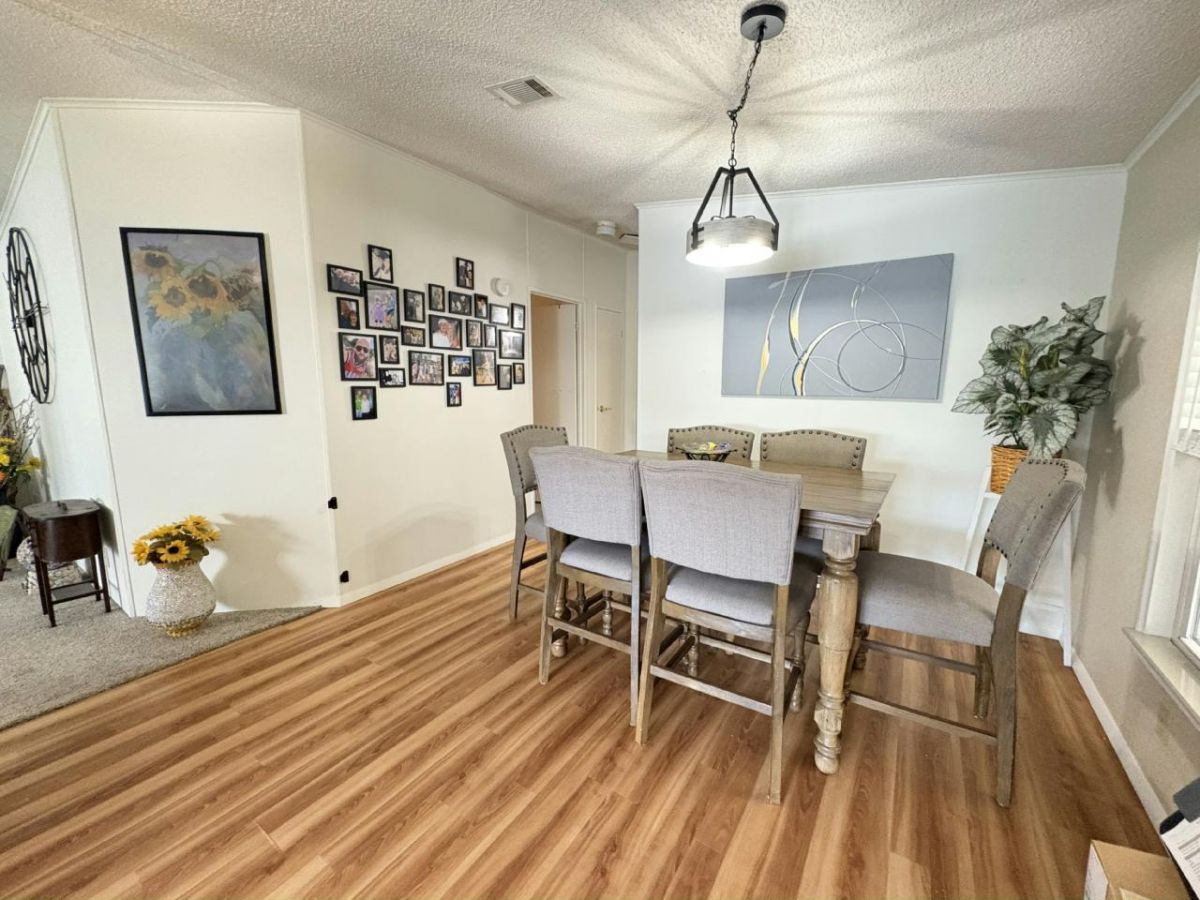 2398 Lakes of Melbourne Drive