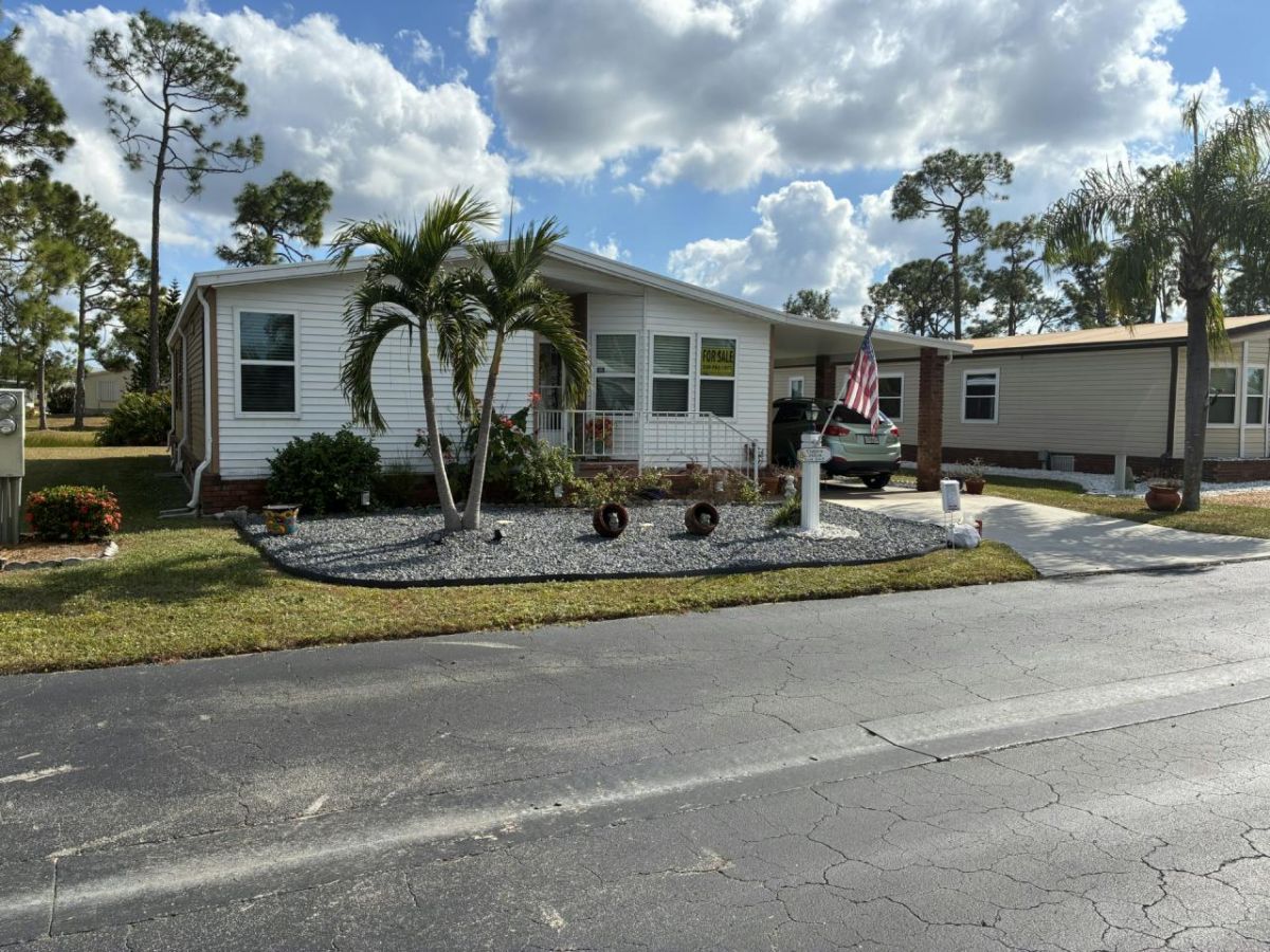 2604 MACON CIRCLE #243