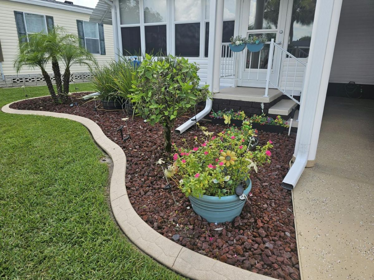 1909 Sunflower Circle