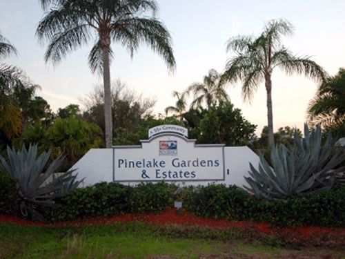 Pinelake Gardens and Estates Hometown America