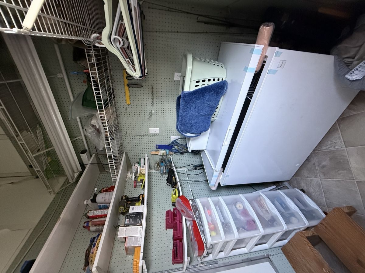 27 Great White Drive