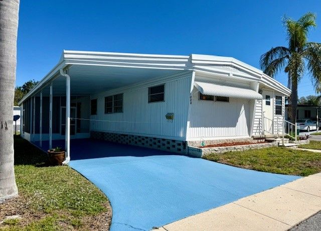 2550 State Rd. 580 #1006