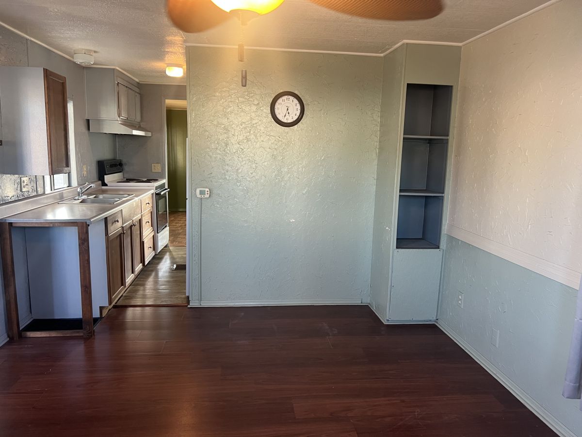 35711 Washington Loop Road 138