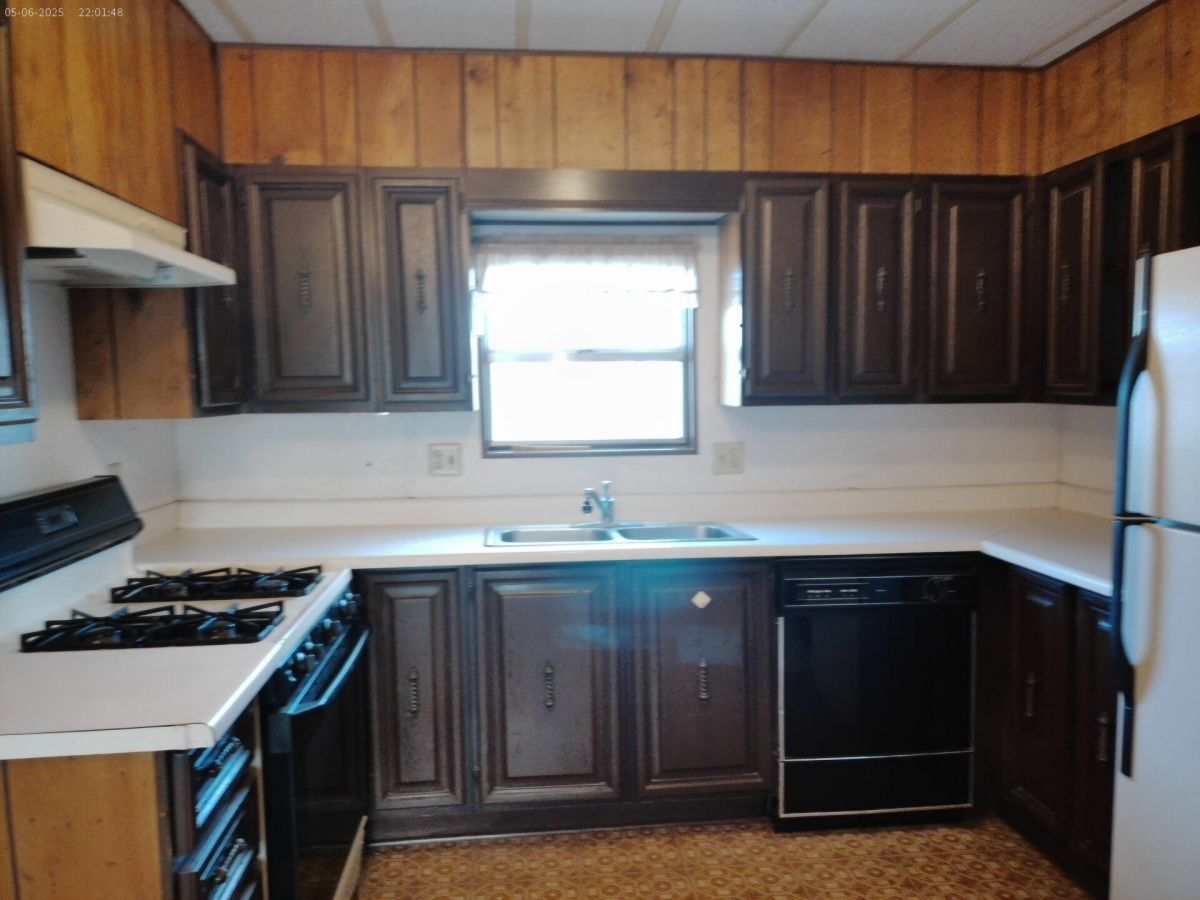 7112 Pan American Fwy NE #430