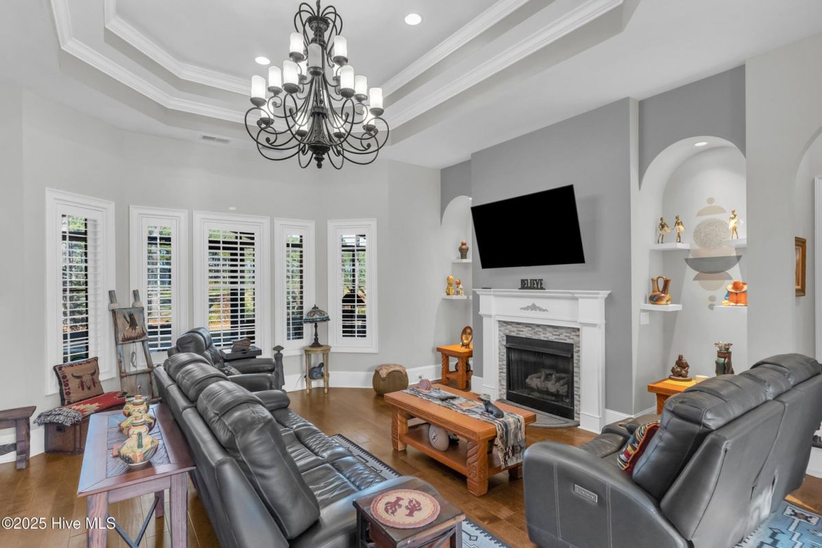 6239 Castlebrook Way