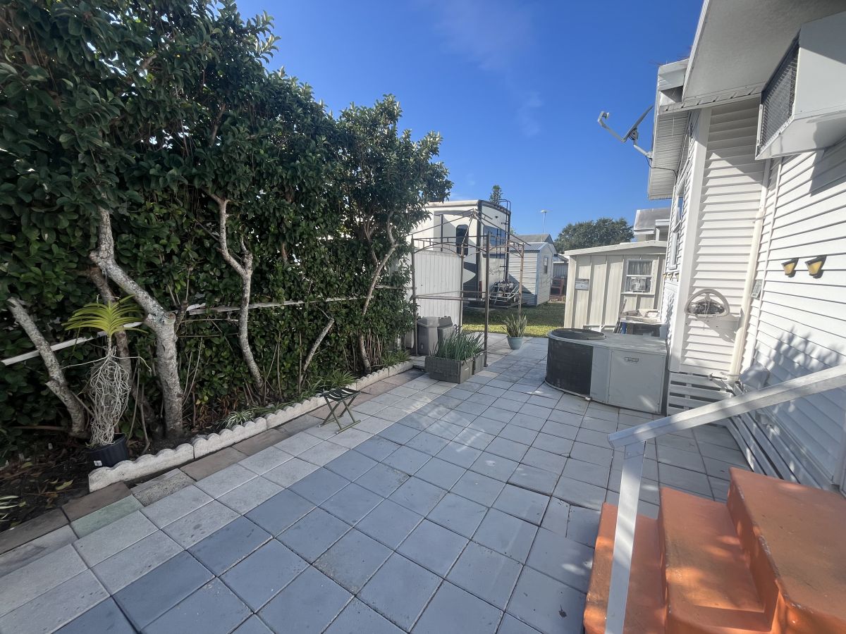 11911 66th Street 214