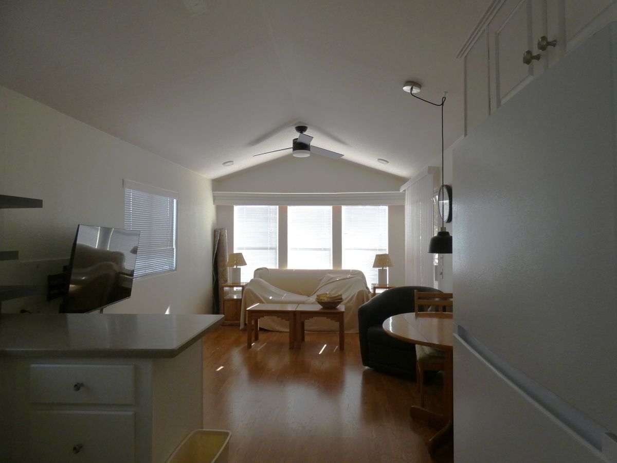 1110 North Henness Rd 302