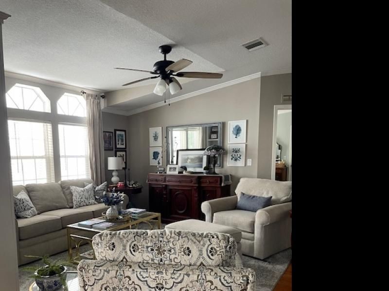 27110 Jones Loop, 183