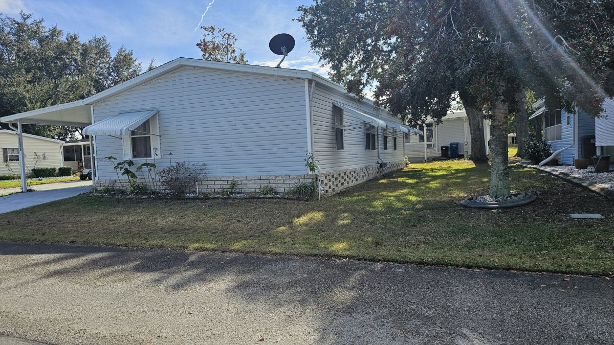 6834 W Rushport Lane