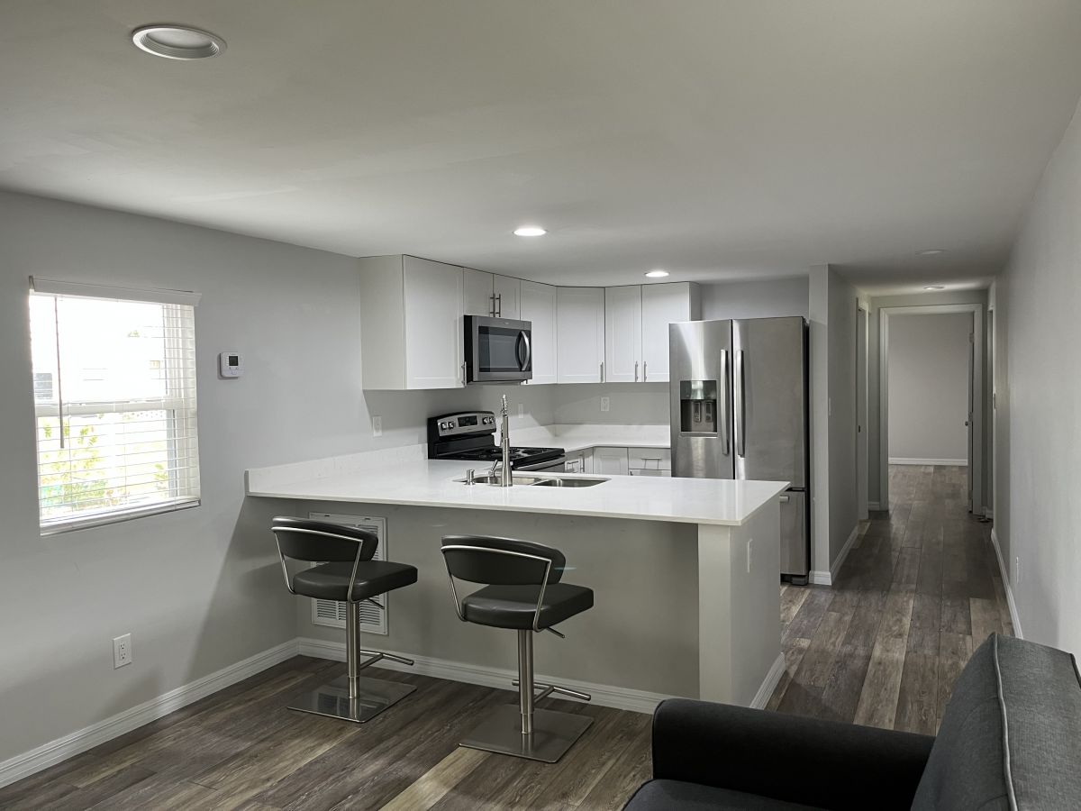 17 SERENDIPITY BLVD.