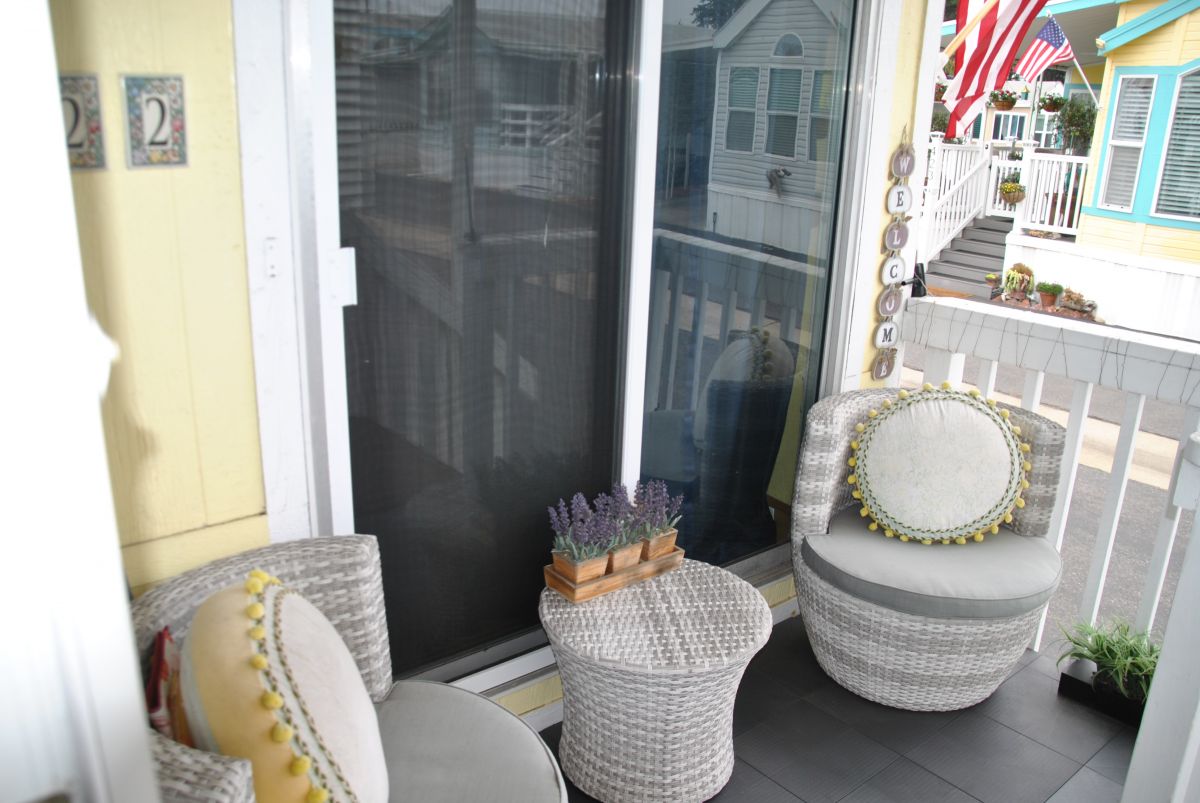 200 Dolliver St. Site #422