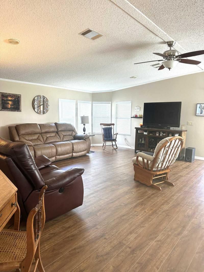 1511 Deverly Dr Lot #363