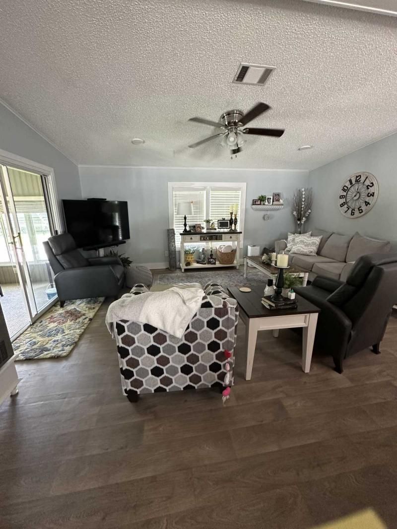 1470 Crooked Stick Loop Lot #489