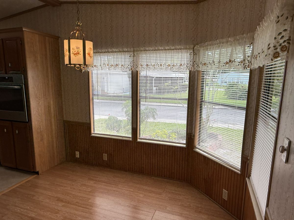 1332 Calle Bonita Dr.