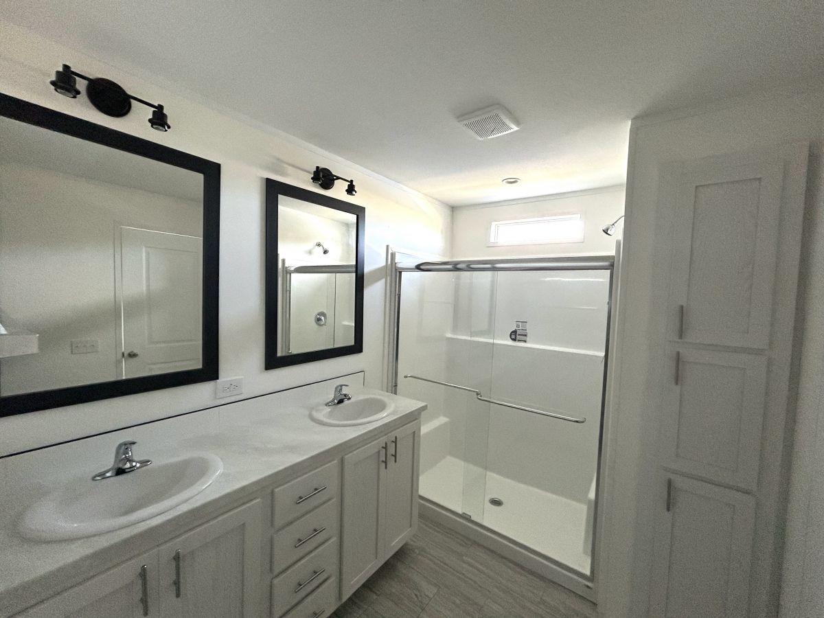 3000 US HWY 17/92 W LOT #550