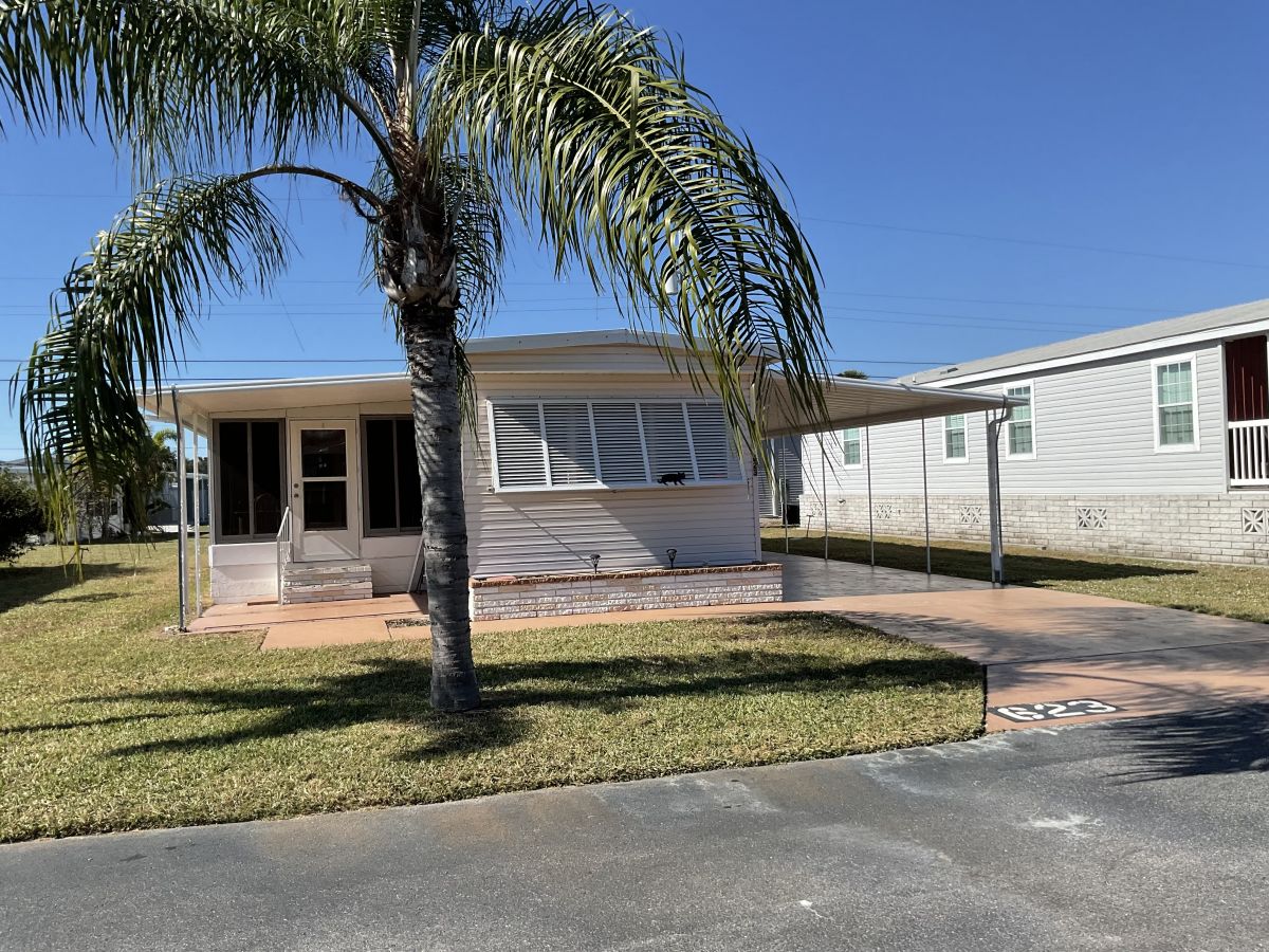 3901 Bahia Vista St. #623