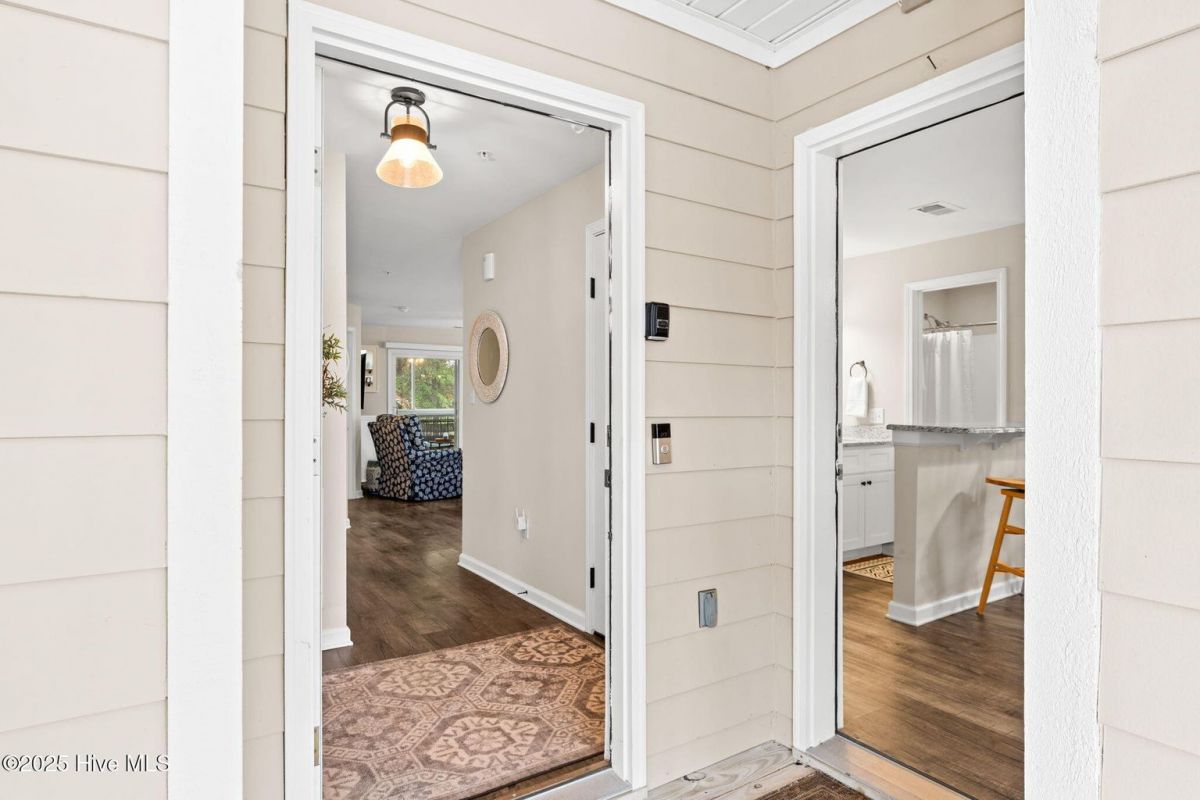 3350 Club Villas Drive