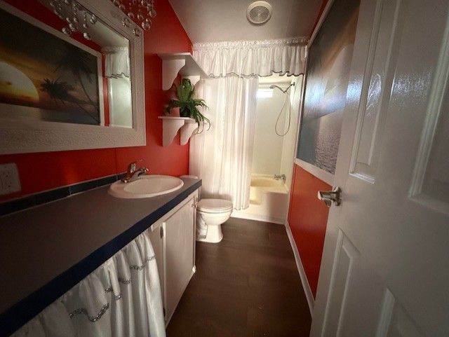 135 Winterdale Dr. S