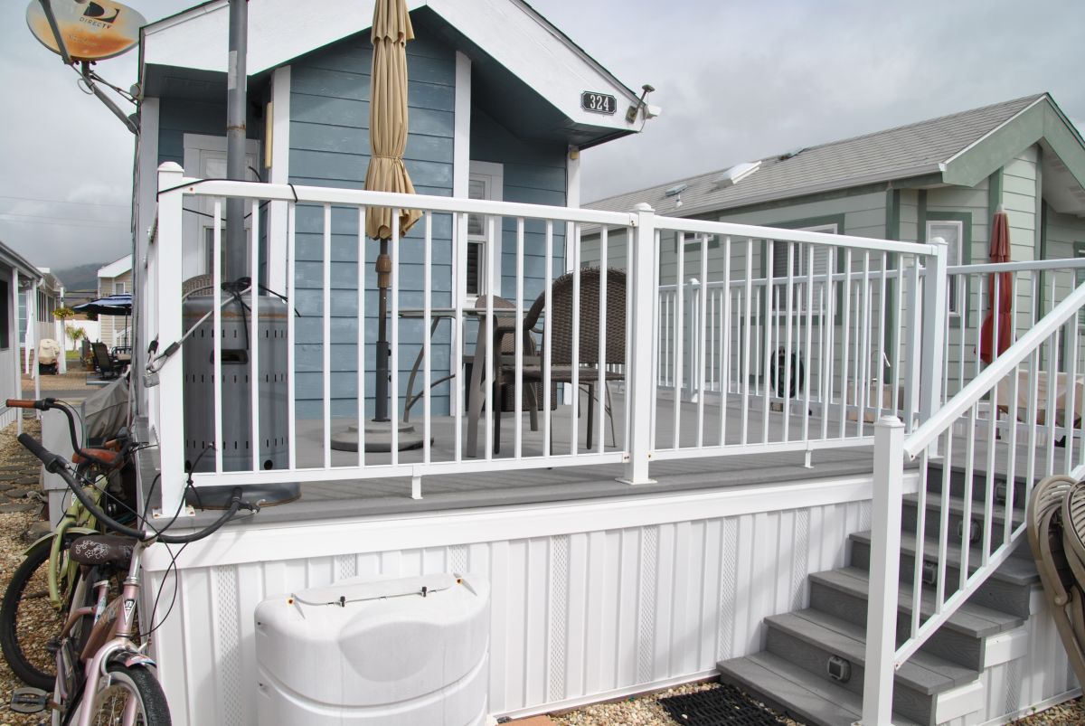 200 Dolliver St. Site #324