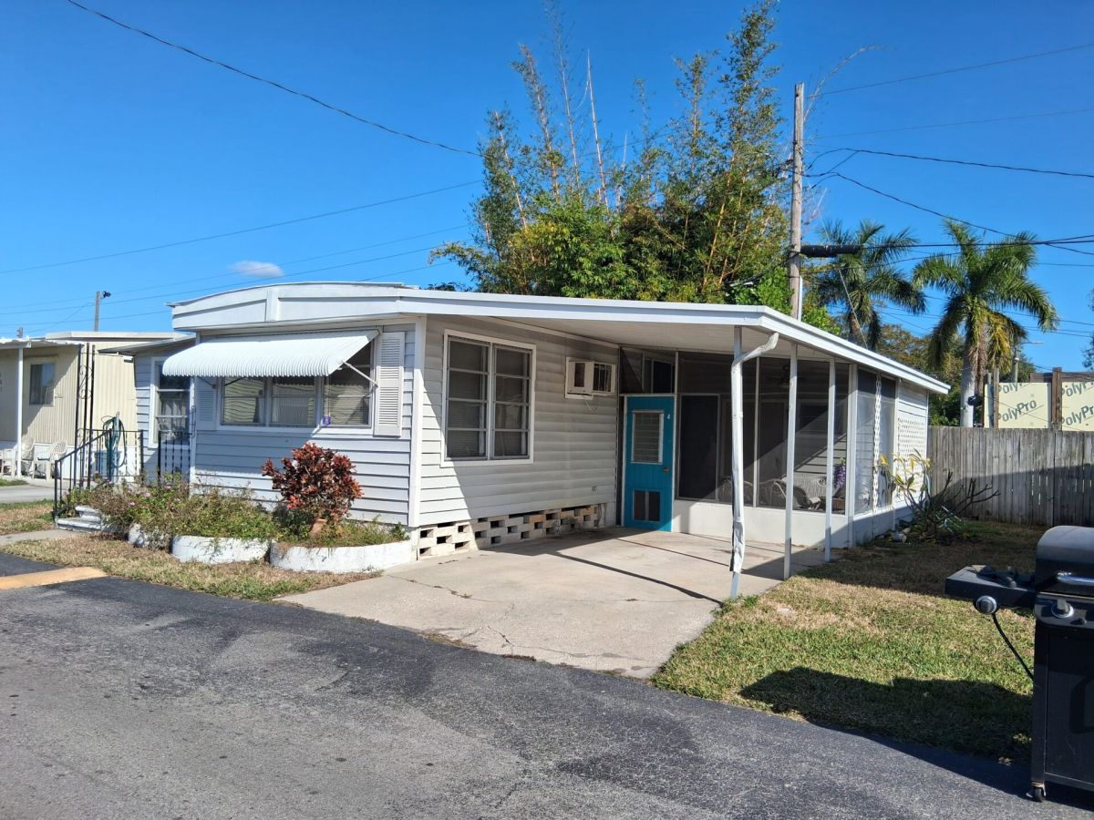 7403 46TH Ave. N. Lot 181