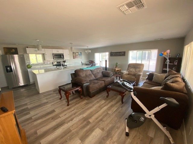 3300 E. Broadway Rd. #268