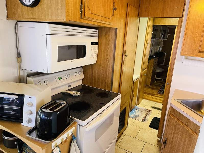 146 N. Merrill Rd. #121