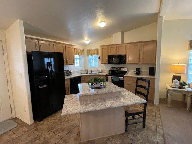 3300 E. Broadway Rd. #182