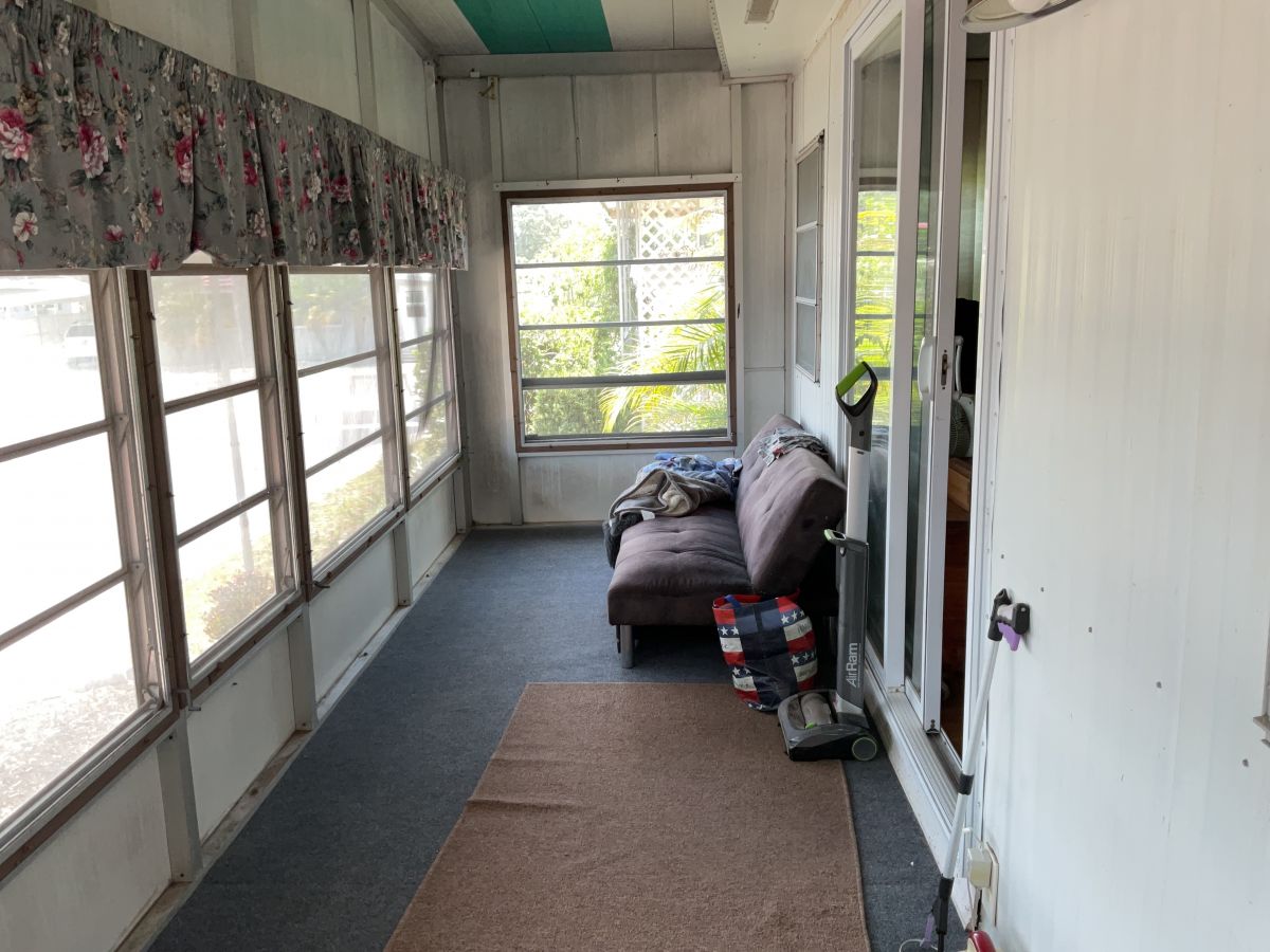 15404 LAKESHORE VILLA PLACE