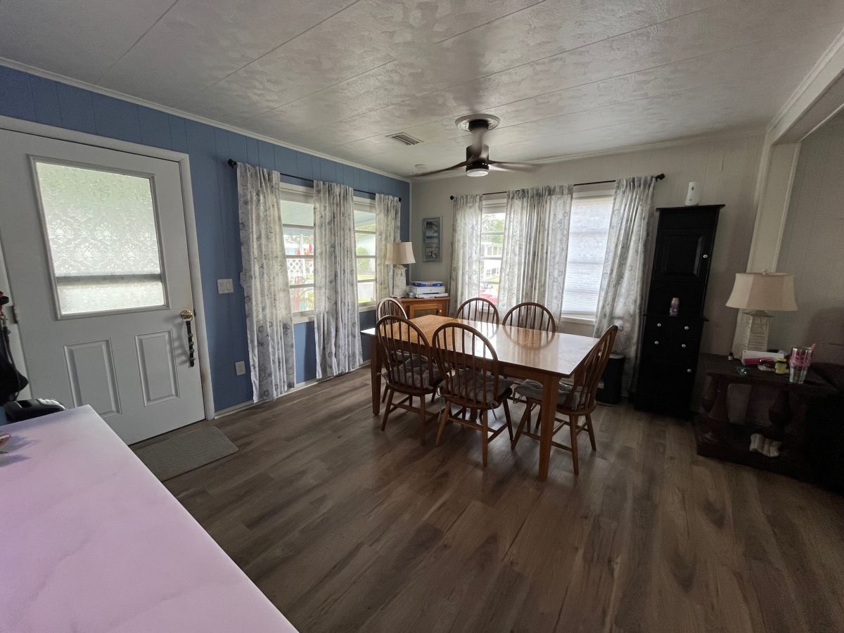 3141 Saralake Dr., South