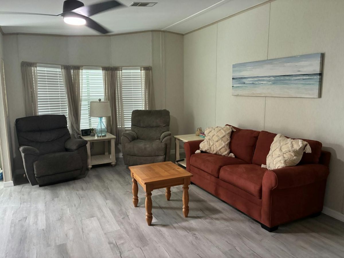 2784 STEAMBOAT LOOP #266