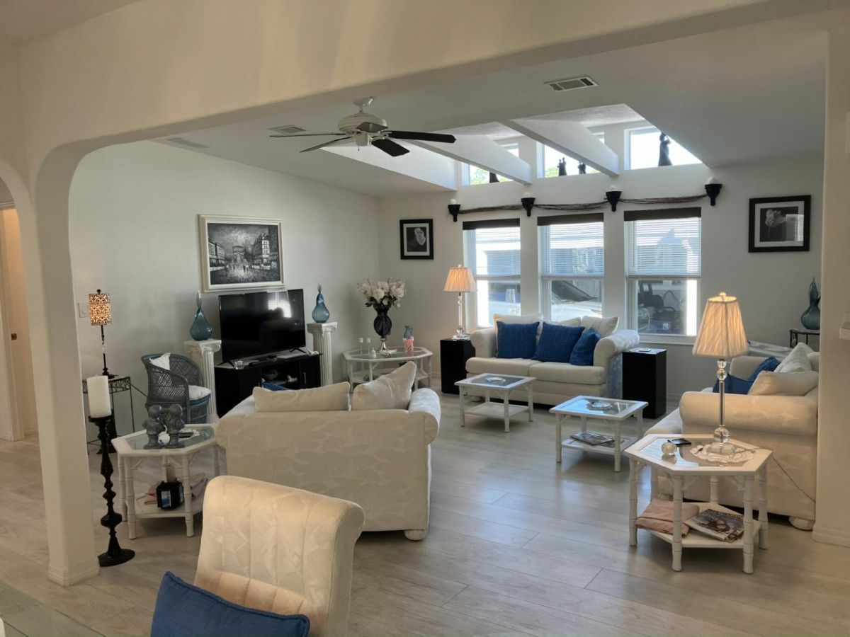 2884 STEAMBOAT LOOP #291