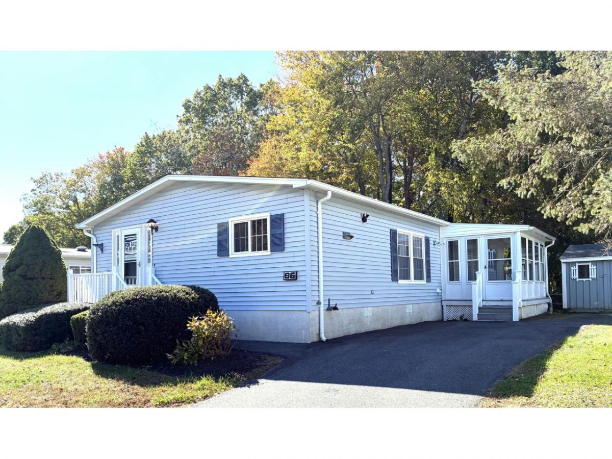 86 LEISUREWOODS DRIVE