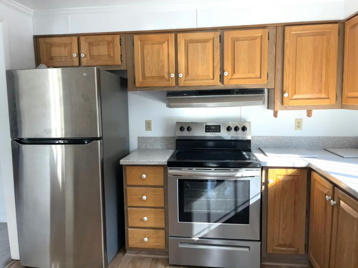 86 LEISUREWOODS DRIVE