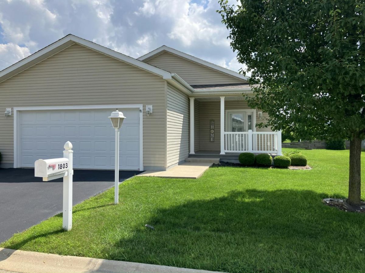 1803 Blue Ribbon Lane