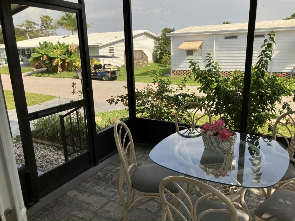 920 PLYMOUTH ROCK DR, #118