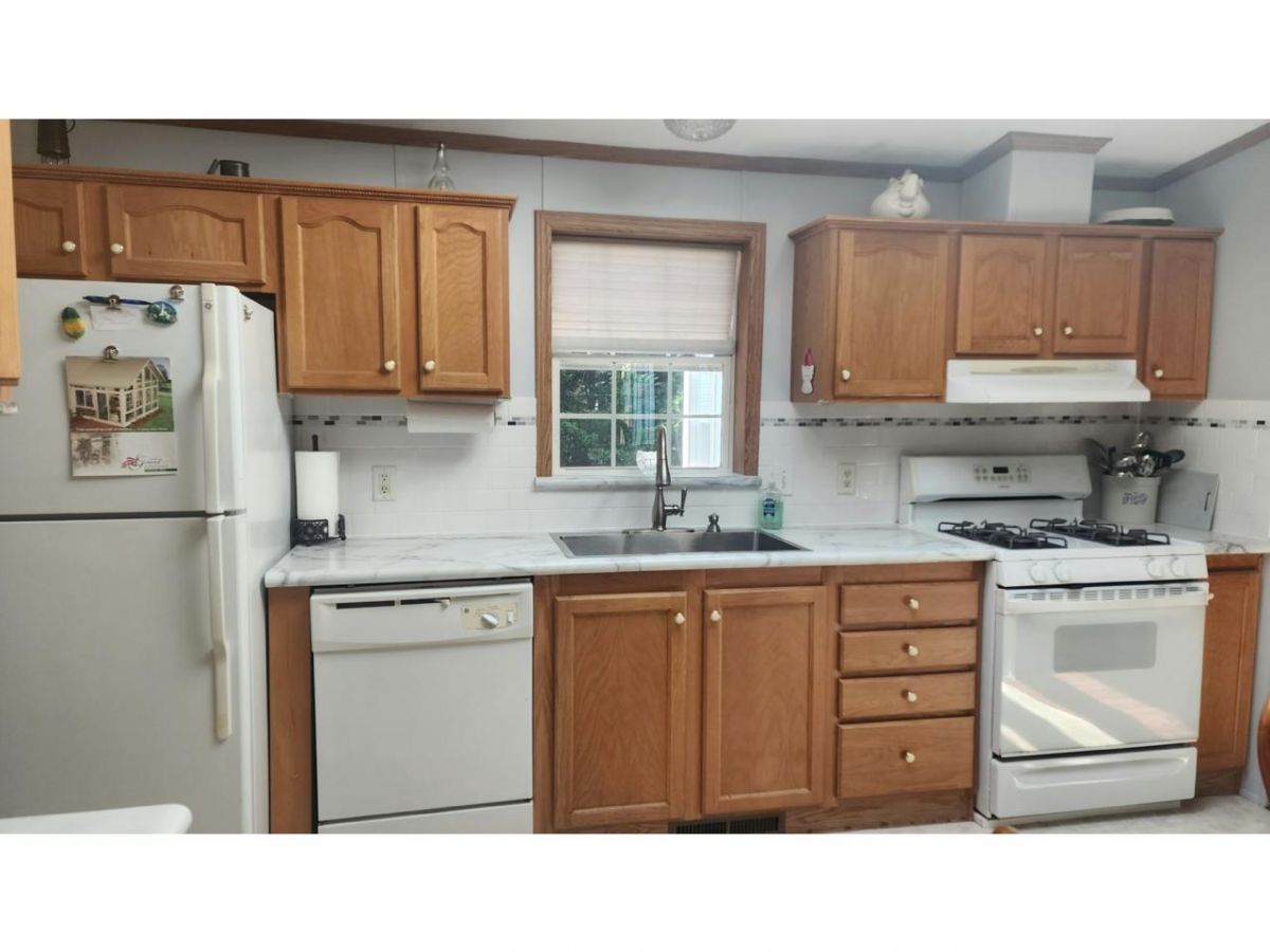 638 Fresh Pond Ave. #328