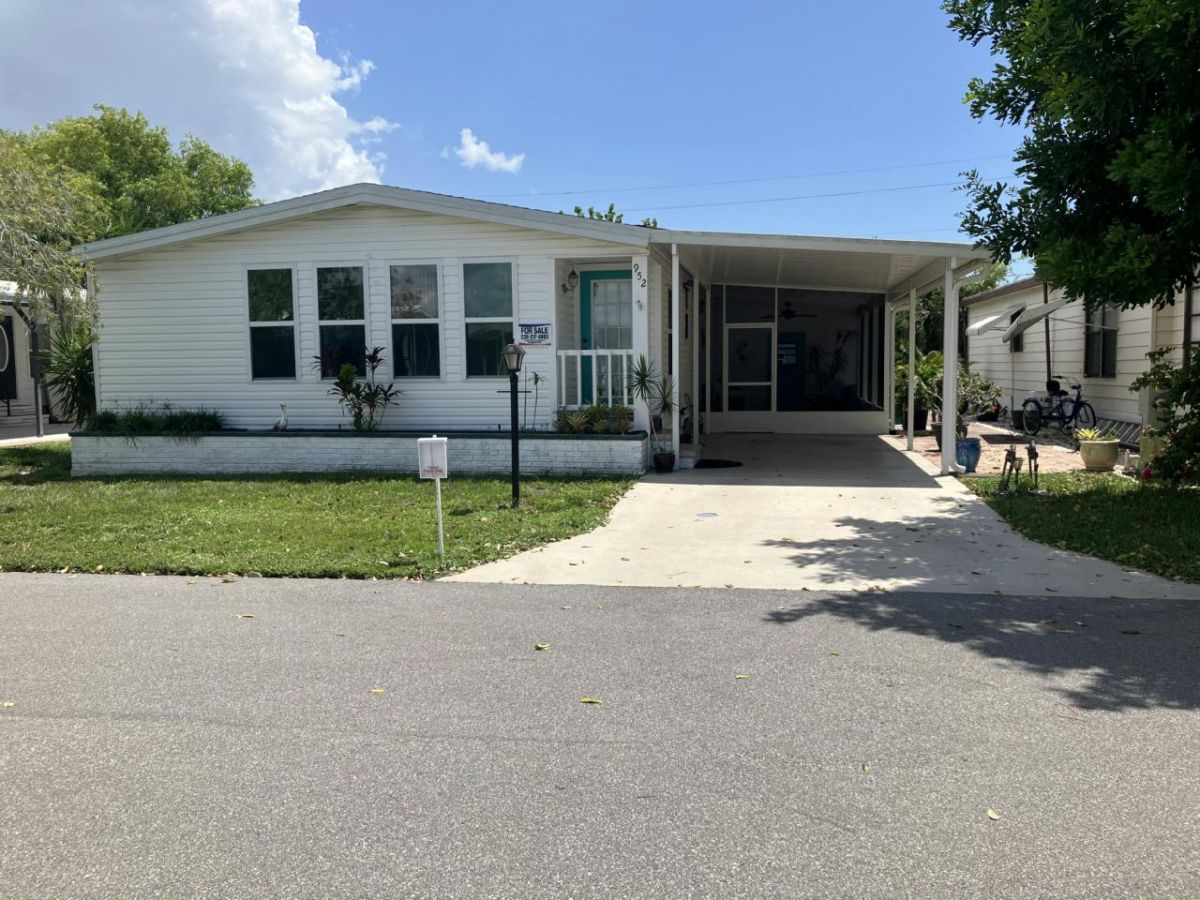 952 PLYMOUTH ROCK DR, #126