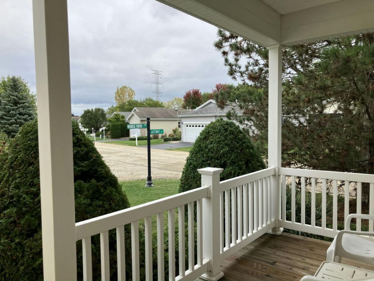 3016 Bridle Path Way