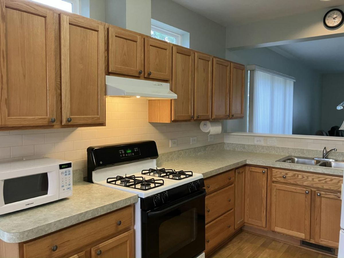 3016 Bridle Path Way