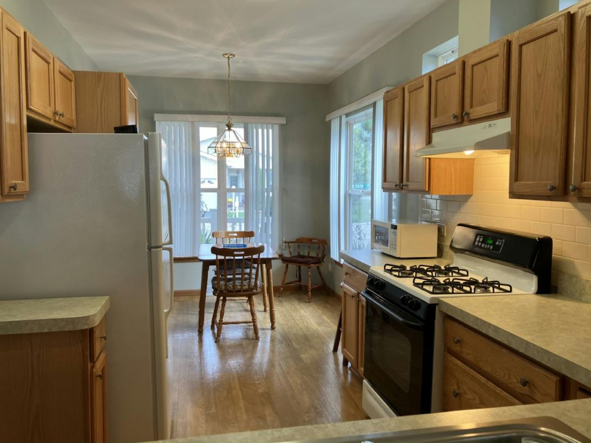 3016 Bridle Path Way