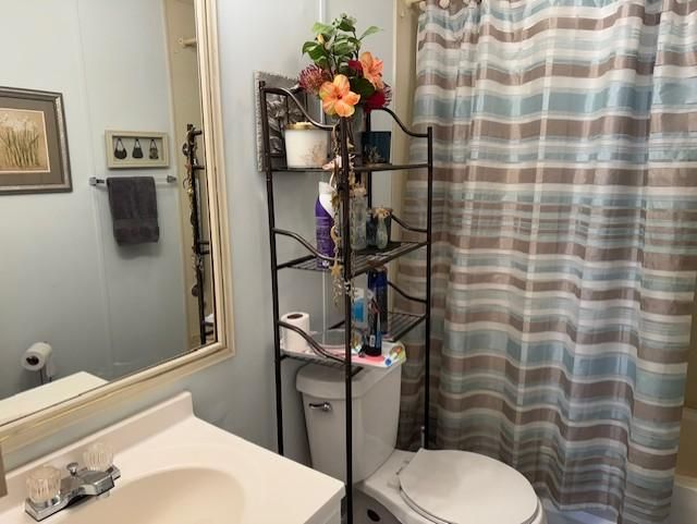 743 SUNNY SOUTH AVE.