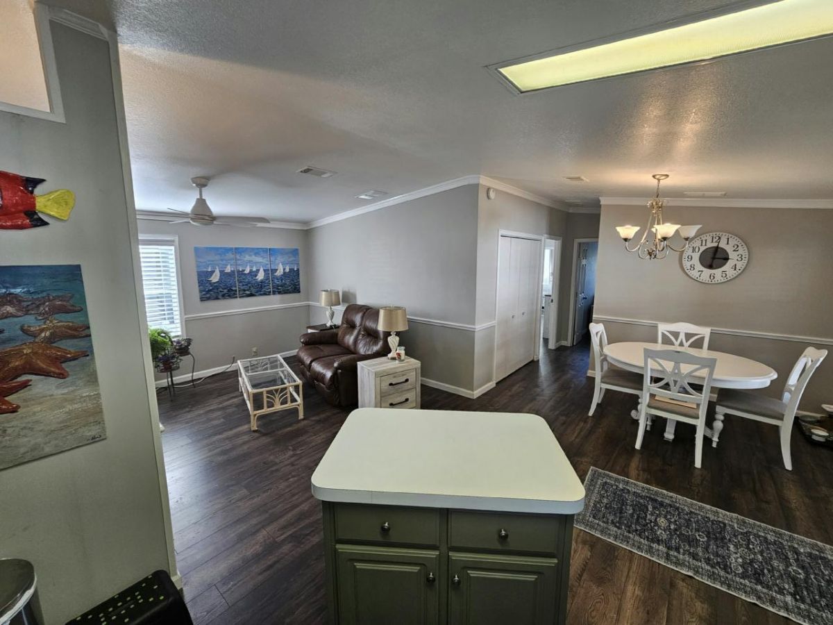 1038 Carefree Parkway