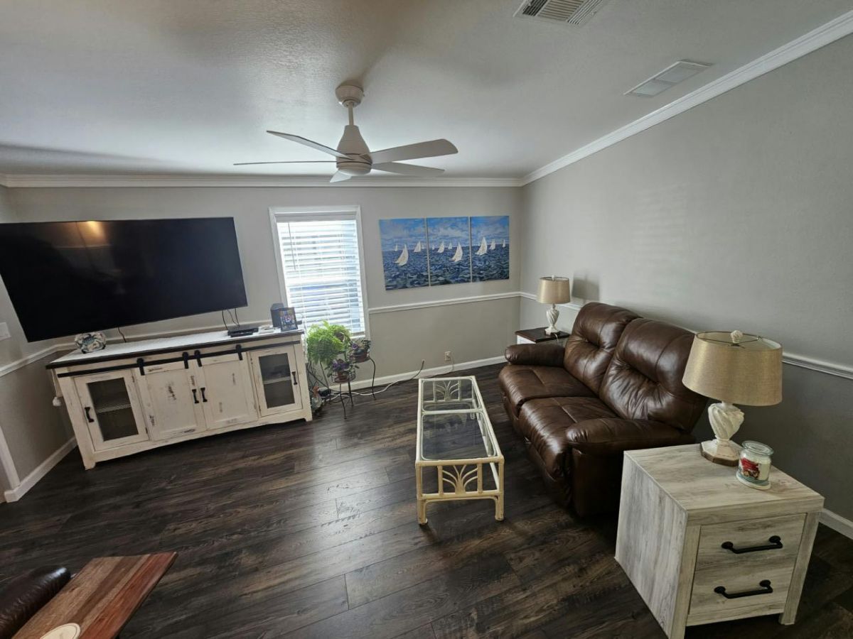 1038 Carefree Parkway